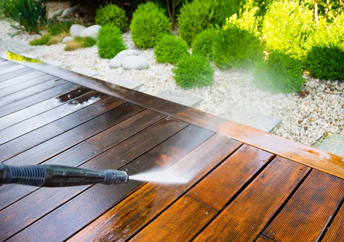 deck pressure wash services in Houston, TX