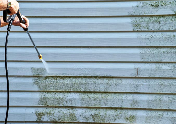 siding pressure wash services in Houston, TX
